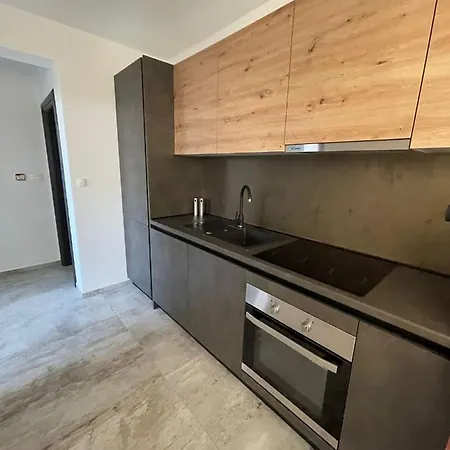 Karla Apartment